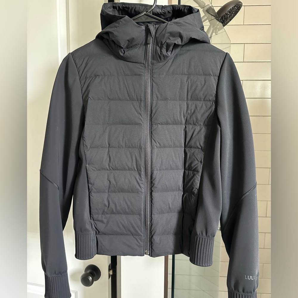 Lululemon light running jacket - size 4